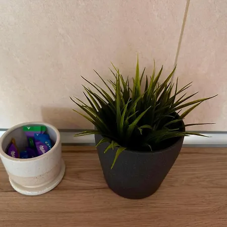 Cozy With Self Check-in Near Promenada Mall And Verdi Park *