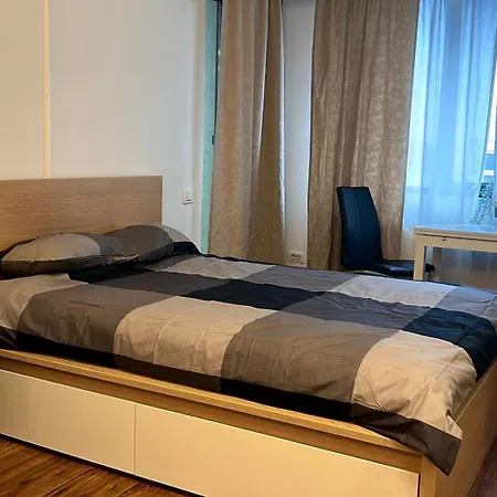 Cozy With Self Check-in Near Promenada Mall And Verdi Park Apartment *