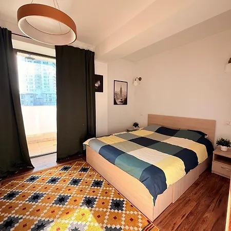 Cozy With Self Check-in Near Promenada Mall And Verdi Park Apartment *