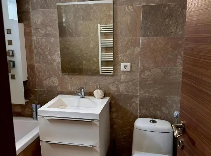 Cozy With Self Check-in Near Promenada Mall And Verdi Park Апартаменти *