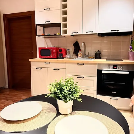 דירה Cozy With Self Check-in Near Promenada Mall And Verdi Park *