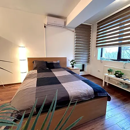 Apartment Cozy With Self Check-in Near Promenada Mall And Verdi Park Bucharest